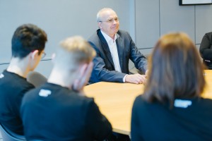 Встреча сотрудников Музея с Владимиром Волковым