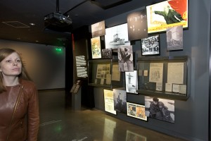 Экспозиция «Лабиринт российской истории», рассказывающая об основных событиях ХХ века — от Первой мировой войны до перестройки