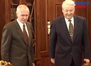 Рабочая встреча президент РФ Б.Н. Ельцин с министром РФ по атомной энергии Е.О. Адамовым