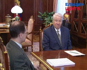 Рабочая встреча президента РФ Б.Н. Ельцина с и.о. председателем Правительства РФ С.В. Кириенко