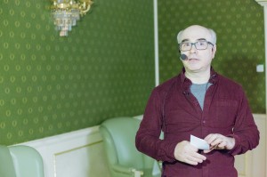 Лекция-экскурсия Олега Аронсона