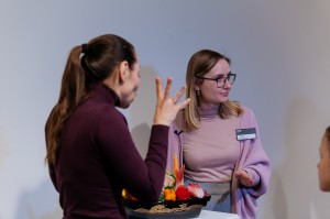 Выставка «Филигранное мастерство Японии» для слабослышащих и слабовидящих