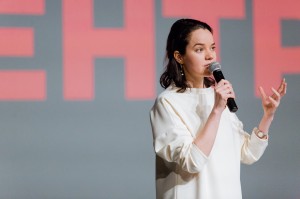 Показ фильма Ирины Журавлёвой «Медведи Камчатки. Начало жизни»