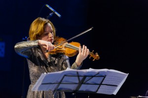 «Цветы и сказки» Полины Осетинской и Елены Ревич