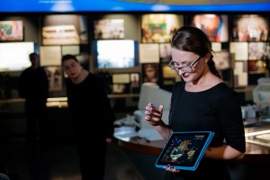 «Полная версия»: Листьев