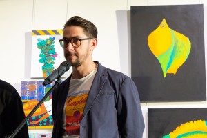 Открытие выставки Ильи Фролова «Фрагменты толпы»