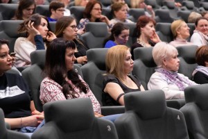 «Очень женские истории». Фильм представляет Антон Бильжо