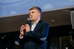 Первый фестиваль мирных жителей «Сила голоса»