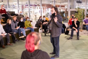 Презентация книги «Майк Науменко. Бегство из зоопарка»