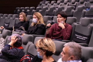 Спектакль «Люди добрые» в Ельцин Центре