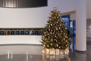 Новогодние украшения