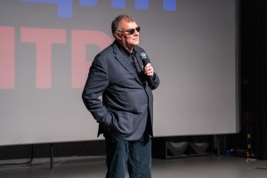 Сергей Мирошниченко представил фильм «Кресты»