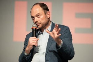 Показ фильма о священнике Георгии Эдельштейне