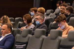 Премьера фильма Кирилла Серебренникова «Петровы в гриппе»