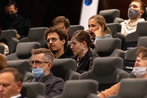 Премьера фильма Кирилла Серебренникова «Петровы в гриппе»