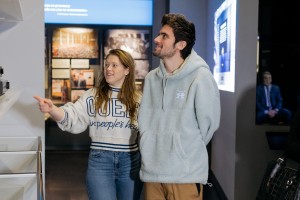 Варвара Шмыкова в Музее Ельцина