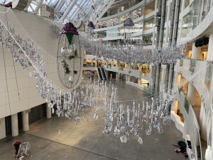 Демонтаж новогоднего декора