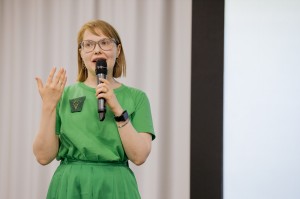 Лекция Дарьи Костиной «Комнатные растения в советском быту и в искусстве: двойники или разные сущности?»