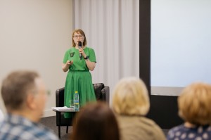 Лекция Дарьи Костиной «Комнатные растения в советском быту и в искусстве: двойники или разные сущности?»