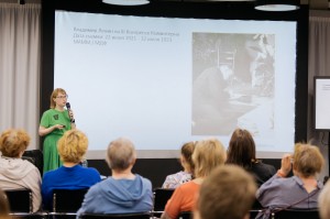 Лекция Дарьи Костиной «Комнатные растения в советском быту и в искусстве: двойники или разные сущности?»