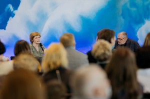 Встреча с Майей Кучерской в рамках авторского цикла Бориса Минаева «Два города»