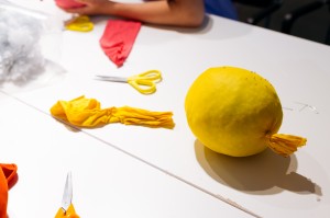 Мастер-класс на русском жестовом языке «Теневая сторона»