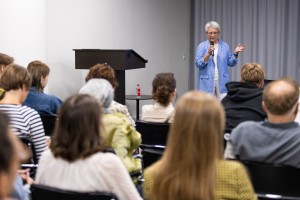 Лекция Елены Степановой «Христианство: вчера, сегодня, завтра»