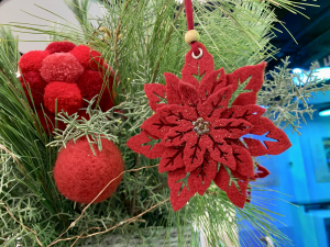 Новогодний декор Ельцин Центра 2022 -2023