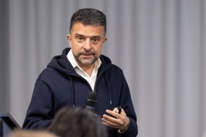 Александр Архангельский: будущее России в мечтах участников Гражданской войны