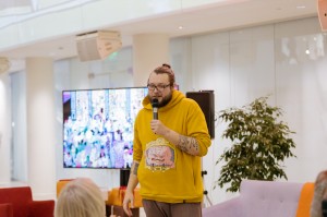 Встречи в «Гостиной под абажуром». Коллекционер комиксов Роман Кардаков