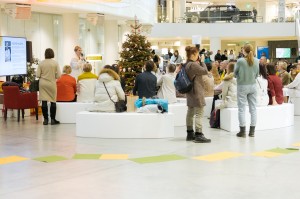 Встречи в «Гостиной под абажуром». Коллекционер ёлочных игрушек Надежда Маценко