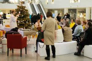 Встречи в «Гостиной под абажуром». Коллекционер ёлочных игрушек Надежда Маценко