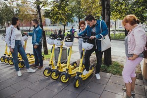 «Из слободы в Cити» на электросамокатах