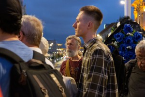 Встреча у стелы защитникам от ГКЧП