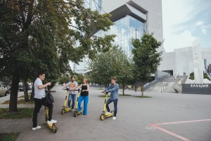 Репетиция экскурсии на электросамокатах «Из слободы в Cити»