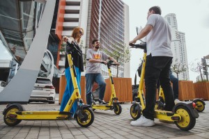 Репетиция экскурсии на электросамокатах «Из слободы в Cити»