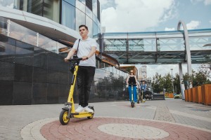 Репетиция экскурсии на электросамокатах «Из слободы в Cити»