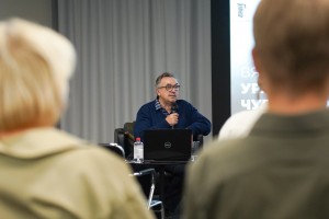 Лекция Вячеслава Шмырова «Уральский след»