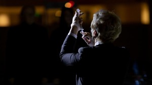 Спектакль «Честная женщина» в Атриуме Ельцин Центра