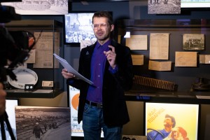 Кураторская экскурсия по выставке «Эволюция рубля»