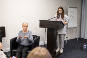 «Зримые голоса: лекция о жестовом языке»