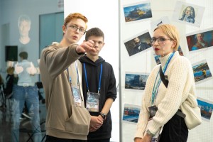 Награждение победителей хакатона «Технологическое искусство» в Ельцин Центре