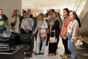 Экскурсия-променад «Ельцин Центр в лицах»