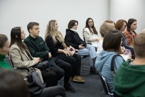 Экскурсия-променад «Ельцин Центр в лицах»