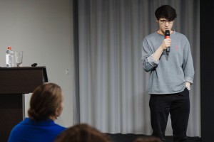 Лекция Ольги Колгановой «Светозвуковые и светоцветовые эксперименты в период раннего СССР»