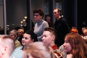 «Два города» с Денисом Драгунским