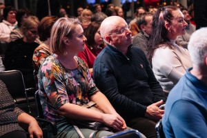 «Два города» с Денисом Драгунским