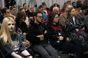 Лекция Сергея Пахомова «От магистральных к маргинальным: как астрология и алхимия стали псевдонауками»