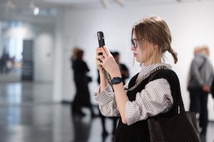 Открытие выставки Александра Гронского «Время и место»