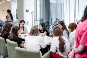 Библионочь. Детский центр «18 – ». Программа для подростков «Трындельник». Библиосумерки